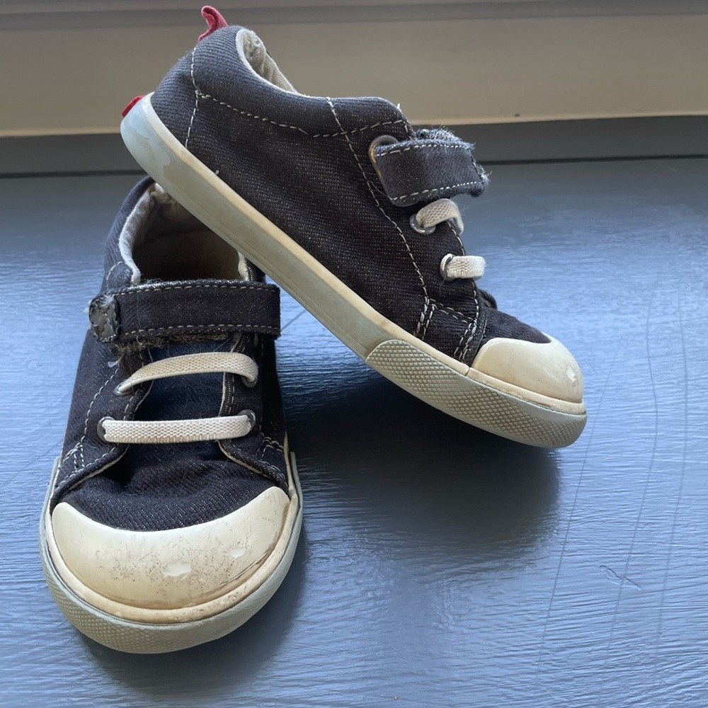 See Kai Run Dark Gray & White Canvas Kids Sneakers